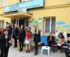 3 Aralık “Dünya Engelliler Günü” nedeniyle Edremit’te özel bir eğitim