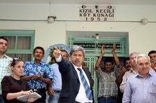 ALİ DEVECİ DAVULLA KARŞILANDI "Bizim suskunluğumuz asaletimizdedir. Yoksa her lafa verecek cevabımız vardır. Kirli