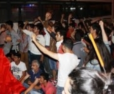 İstanbul Taksim’de yapılmak istenen gezi parkına karşı yurt genelinde tepkiler