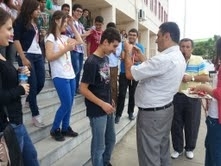 SAĞLIK MESLEK LİSESİ’NDE GENÇLİK ŞÖLENİ Balıkesir’in Burhaniye ilçesinde, Atatürk Anadolu Sağlık Meslek Lisesi’nde gençlik şöleni