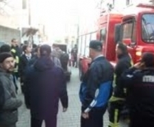 DEPREMZEDE KONUKLARA HALK EĞİTİMİ MERKEZİ’NDEN EĞİTİM HİZMETLERİ Balıkesir’in Edremit ilçesinde misafir edilen depremzedelere yönelik hizmetler olanca hızıyla