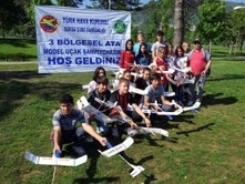 Balıkesir’in Balya ilçesinde, Zübeyde Hanım Yatılı Bölge Ortaokulu ‘Genç Kanatlar’