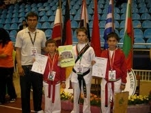 Burhaniyeli Taekwondocular 8 Ocak 2012 Pazar günü Balıkesir’de yapılan gençler