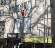 DTP TABELA İNDİRDİ Anayasa Mahkemesi tarafından DTP(Demokratik Toplum Partisi)’nin kapatılması ile Balıkesir’in Edremit