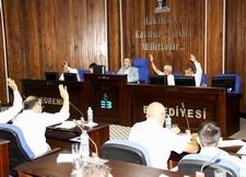 – EDREMİT BELEDİYESİ’NDE HARARETLİ MECLİS TOPLANTISI – İLÇENİN BİR ÇOK