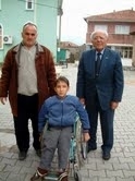 ENGELLİ ÖĞRENCİNİN İSTEĞİ Balıkesir’in Burhaniye ilçesinde, yürüme engelli ilköğretim okulu öğrencisi Çağrı