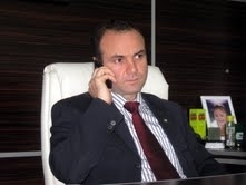 Edremit ilçe Emniyet Müdürü Yavuz Sağdıç, vatandaşın dolandırıcılara karşı uyanık
