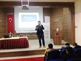 GENÇLERE ‘PARAMI YÖNETEBİLİYORUM’ EĞİTİMİ Balıkesir’in Ayvalık ilçesinde, Ayvalık Kent Konseyi Gençlik Meclisi; üyesi olduğu