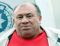 Balıkesir'de adına futbol kulübü kurulan gazeteci Ferit İdacı, geçirdiği kalp