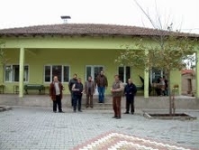 KALORİFERLİ KÖY KAHVEHANESİ Balıkesir’in Burhaniye ilçesine bağlı Çoruk köyünde köy kahvehanesi kaloriferli