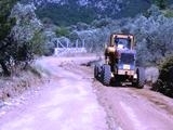 Edremit Belediyesi tarafından ilçenin farklı mahallelerinde yürütülen çalışmalar hız kesmeden