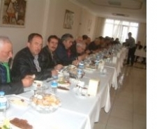 BURHANİYE DE UYSAL HIZLI BAŞLADI Balıkesir’in Burhaniye ilçesinde, 2 hafta önce Ak Parti’den Belediye başkanlığına