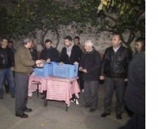 HAVRAN’DA BELEDİYE HER CAMİDE AŞURE DAĞITTI Balıkesir’in Havran Belediyesi Muharrem ayı nedeniyle aşure hayırına ilgi büyük