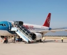 2014 YOLCU HEDEFİ AŞILDI KOCA SEYİT HAVALİMANI 2014 YILINDA 207 BİN YOLCUYA EV SAHİPLİĞİ