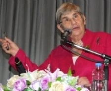CANAN KARATAY "ZEYTİN YERSENİZ HASTANENİN YOLUNU UNUTURSUNUZ”