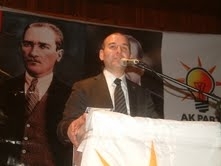 Balıkesir’in Burhaniye ilçesinde, Ak Parti İlçe Danışma Meclisi toplantısına katılan