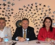 AYVALIK BELEDİYE MECLİSİ SANATLA İÇİÇE Balıkesir’in Ayvalık ilçesinde, Ayvalık Belediye Meclisi’nin 06 Kasım 2013 tarihinde,