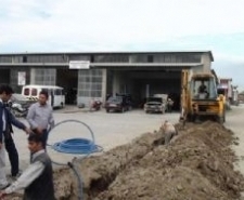 SANAYİ SİTESİ’NE EYBEK SUYU Havran Belediye Başkanı Emin Ersoy, sanayi sitesine dağdan Eybek suyu