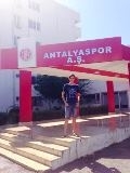 15 YAŞINDAKİ GENÇ FUTBOLCU AYVALIK’IN GURURU OLDU Balıkesir’in Ayvalık ilçesinde, Ayvalıkgücü Belediyespor ve Küçükköy Spor takımlarında top