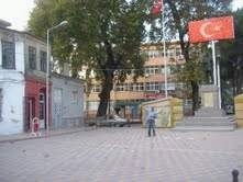 Havran Hükümet Konağı karşısında bulunan eski bina geçtiğimiz gün şidetli