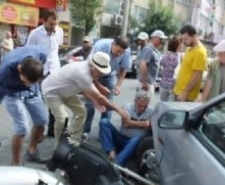 YAZ GELDİ KAZALAR ARTTI Balıkesir’in Burhaniye ilçesinde, turizm sezonunun başlamasıyla birlikte büyük bir yoğunluk