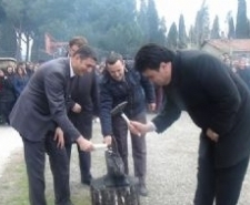 NEVRUZ HAVRAN’DA TÖRENLERLE KUTLANDI Havran ilçesinde Nevruz Bayramı Protokol üyelerinin tam kadro katılımı ile