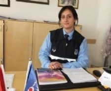 BURHANİYE BELEDİYESİNE BAYAN ZABITA Balıkesir’in Burhaniye ilçesinde, Sosyal İşler Müdürlüğü’nde görev yapan Didem Yalçın,