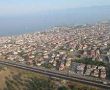 Burhaniye’nin 2016 nüfusu 57 bin 800 olarak açıklandı Türkiye İstatistik Kurumu (TÜİK) adrese dayalı nüfus kayıt sistemi verilerine