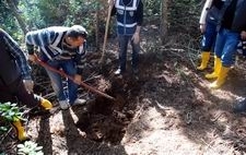 İŞ ORTAĞINI DAĞA KALDIRIP ÖLDÜRDÜKTEN SONRA GÖMDÜ 