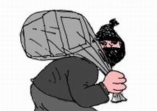 EDREMİT’TE EV SAHİBİ YAKALADIĞI KİŞİYİ POLİS’E TESLİM ETTİ   BEKİR TERZİOĞLU