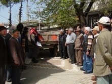 Balıkesir’in Burhaniye ilçesinde, Jandarma Komutanlığı Trafik Ekipleri köylerde ‘Tarım Makinelerinin