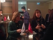 CHP’Lİ VEKİL AKOVA KADER TOPLANTISINDA CHP Balıkesir Milletvekili Ayşe Nedret Akova, Kadın Adayları Destekleme Derneği’nin