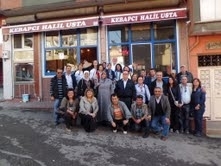 KARAAĞAÇLILARIN GÜNEYDOĞU GEZİSİ İLGİ GÖRDÜ Balıkesir’in Gömeç ilçesine bağlı Karaağaç beldesinde belediyenin düzenlediği Güneydoğu gezisi