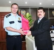 MİLLETVEKİLİ CENGİZ’DEN EDREMİT MHP’YE ZİYARET Çanakkale Milletvekili Mustafa Kemal Cengiz, Milliyetçi Hareket Partisi (MHP) Balıkesir’in