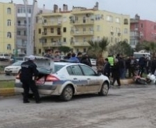 Ayvalık ilçesinde iki motosikletin çarpıştığı kazada 2 kişi yaralandı. Alınan