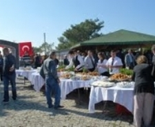 Balıkesir’in Ayvalık ilçesine bağlı Küçükköy beldesinde, Küçükköy Belediye Başkanı ve