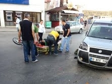 Balıkesir’in Ayvalık ilçesinde meydana gelen trafik kazasında 1 kişi yaralandı.