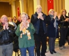 AYVALIK HALK MÜZİĞİ SEVENLER DERNEĞİNDEN LÖSEMİ HASTALARI İÇİN ANLAMLI KONSER Balıkesir’in Ayvalık ilçesinde, Ayvalık Şefkat Evleri Yaptırma ve Yaşatma Derneği