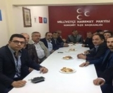 AK Parti Edremit ilçe Başkanı Metin Örkçü ve yönetim kurulu