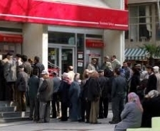 İntibak yasasıyla emekli aylıkları zamlandı. En yüksek zam oranı 339