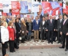 CHP GÜRE VE AKÇAY MAHALLE TEMSİLCİLİKLERİ AÇILDI Cumhuriyet Halk Partisi Edremit İlçe Örgütü’nün Güre ve Akçay Mahallesi’nde