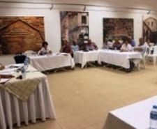 AYVALIK’TA OLAĞANÜSTÜ SATIŞ Balıkesir’in Ayvalık Belediye Meclisi Olağanüstü bir toplantıyla bir araya geldi.