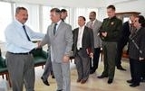Balıkesir’in Burhaniye ilçesi Belediye Başkanı Necdet Uysal, koltuğuna oturması sonrası