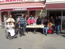 Balıkesir’in Ayvalık ilçesinde, engellilere özel aparatlı bir panelvan araç satın