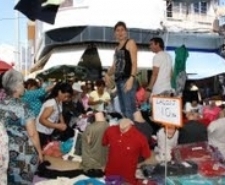 Balıkesir’in Ayvalık ilçesinde, her hafta Perşembe günleri kurulan Edremit Körfezinin