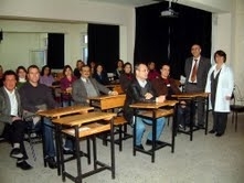 BURHANİYE’DE ÖĞRETMENLERE İLK YARDIM KURSU Balıkesir’in Burhaniye ilçesinde, 520 öğretmen için ilkyardım kursu düzenlendi.