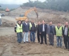 Kalkım-Edremit Yolu Yapılıyor Edremit’i Kaz dağlarından Çanakkale’nin ilçelerine bağlayan Agonya yolu inşaatının yapımına