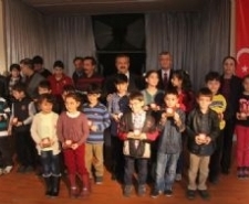 BURHANİYE BELEDİYESİ GENÇLİK MERKEZİ YENİ DÖNEME HAZIR Burhaniye Belediyesi Gençlik Merkezi kurs kayıtları devam ediyor. 8 yıldır