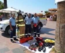 Balıkesir’in Ayvalık ilçesinde, İtfaiye Haftası nedeniyle Balıkesir Büyükşehir Belediyesi bünyesindeki