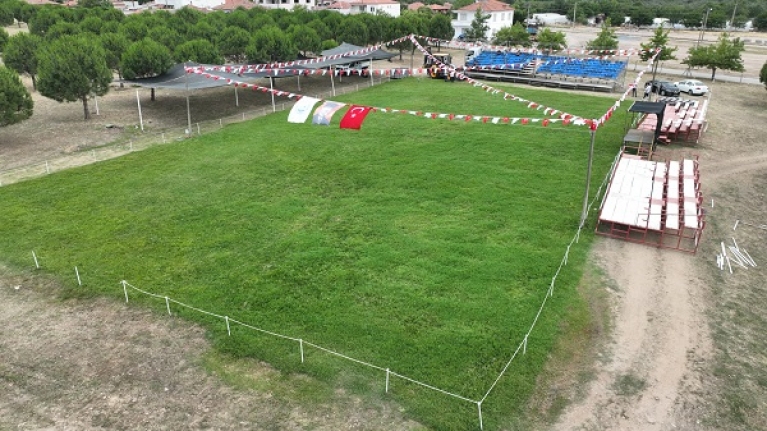 Kızıklı'da Güreş Var Balıkesir’in Burhaniye ilçesinde, Geleneksel Kızıklı Güreşleri bu Cumartesi yapılıyor. Geçtiğimiz